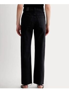 Everlane The Way-High Straight Jean – Coal Black – Raw Hem